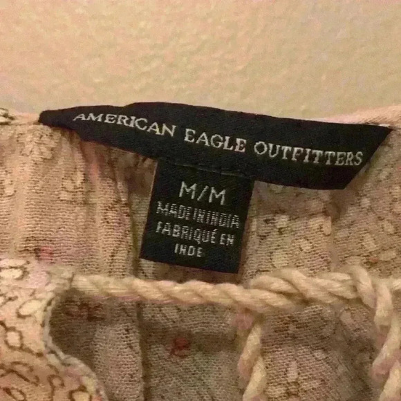 American Eagle Purple Floral Print Blouse Size: M - Picture 4 of 4